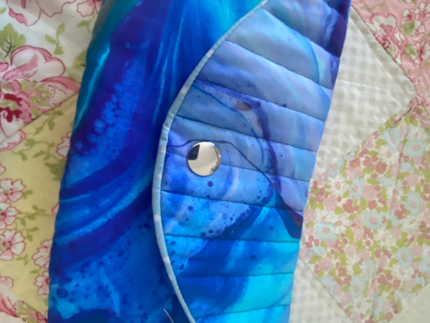 Popper Pouch in blues 9 x 4”